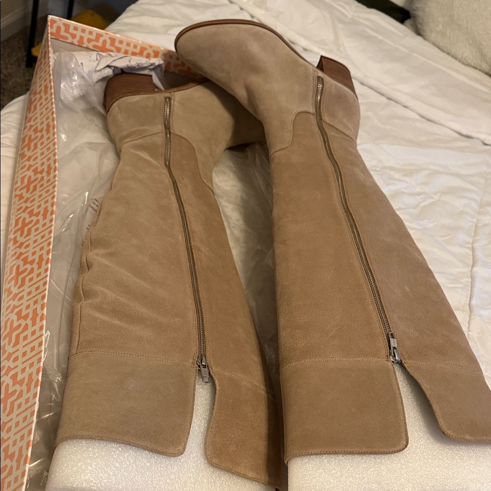 Gianni Binni Taupe knee high boots